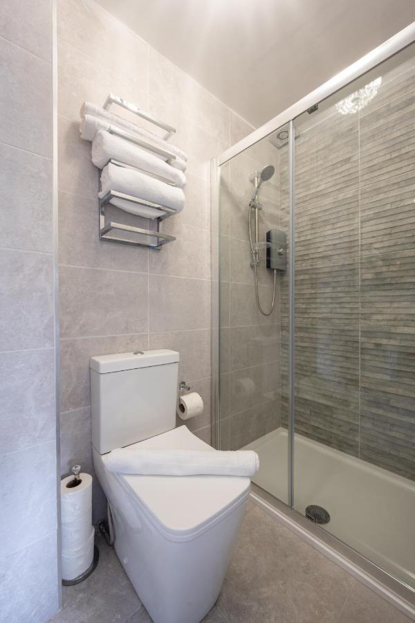 Mulberry House - Luxurious And Modern 4-Bed In Solihull Near Nec,Jlr, Airport, Resorts World, Hs2 Экстерьер фото
