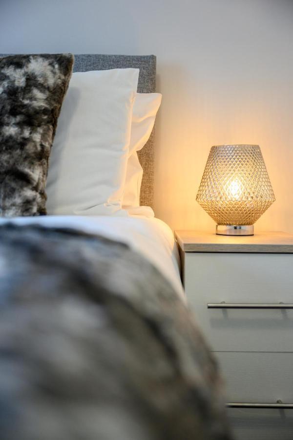 Mulberry House - Luxurious And Modern 4-Bed In Solihull Near Nec,Jlr, Airport, Resorts World, Hs2 Экстерьер фото